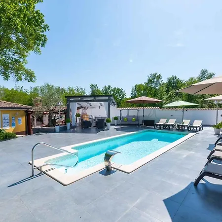 In - Istrien 42535 Apartment Porec